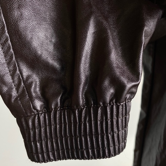 Zara NWT women’s joggers Size L shiny black polyurethane - Picture 11 of 12